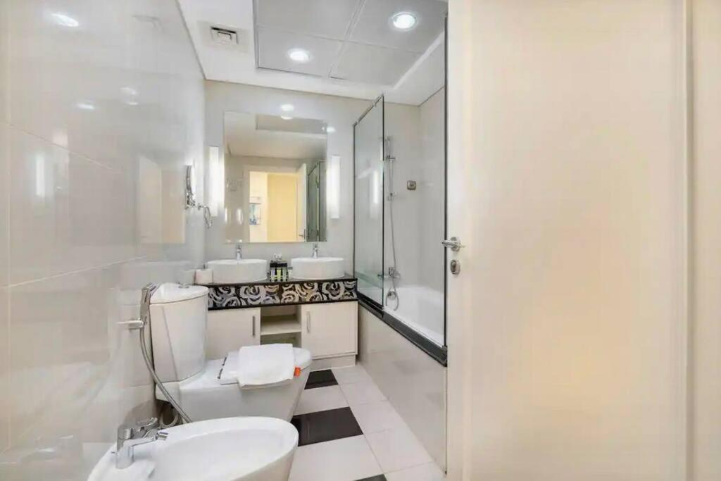Apartment Amazing 1br In Downtown 2mins Walk To Mall *